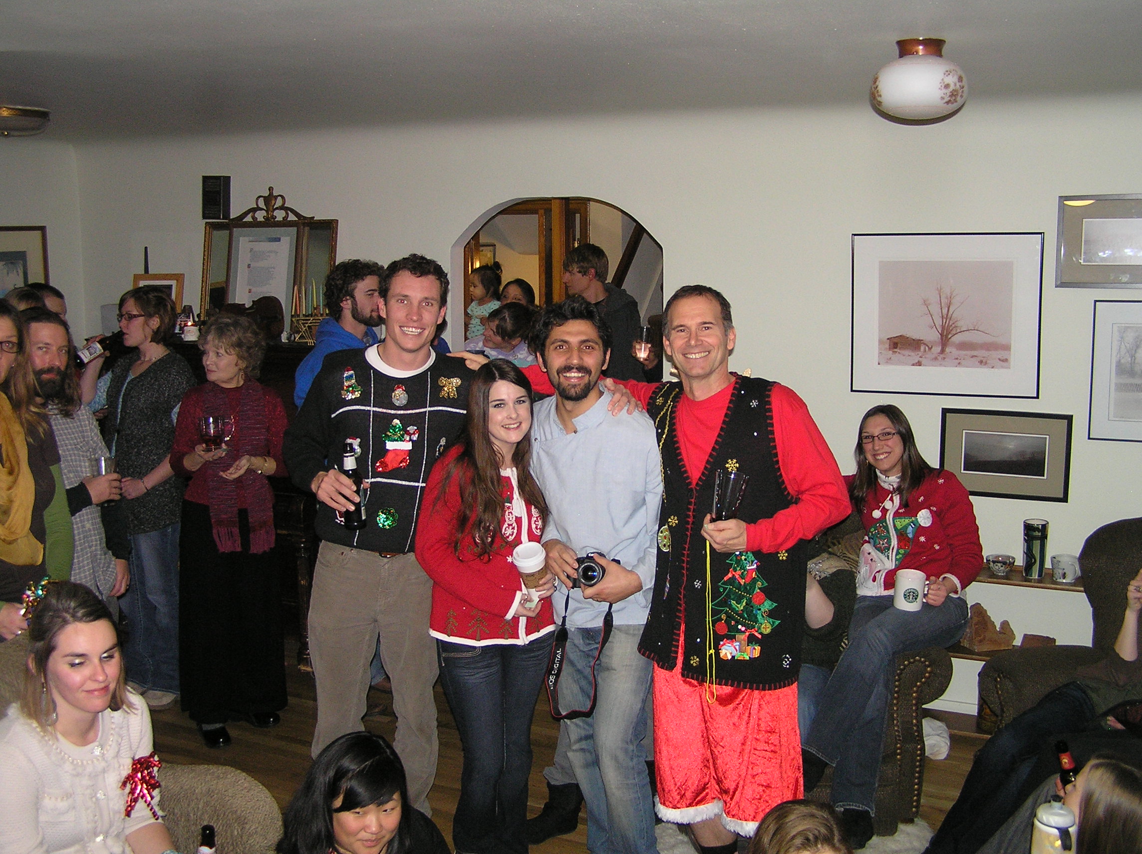 OLYMPUS DIGITAL CAMERA